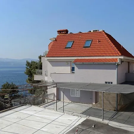 Stanici 2797a Celina